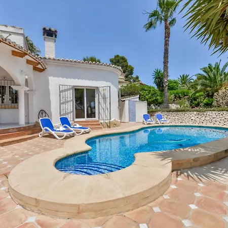 Guzman - Sebastian Villa *